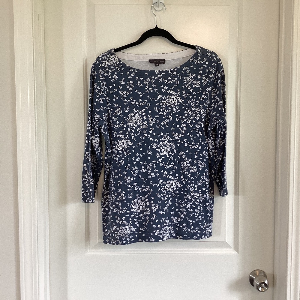 Classic Edition floral blouse size lg